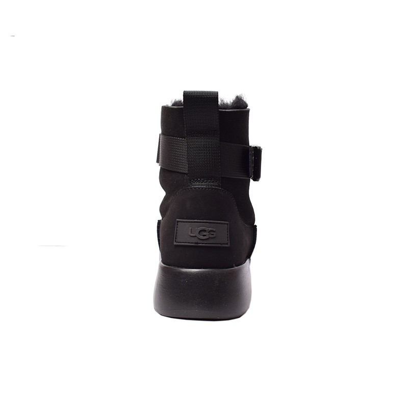 Ugg Classic Boom Buckle Black